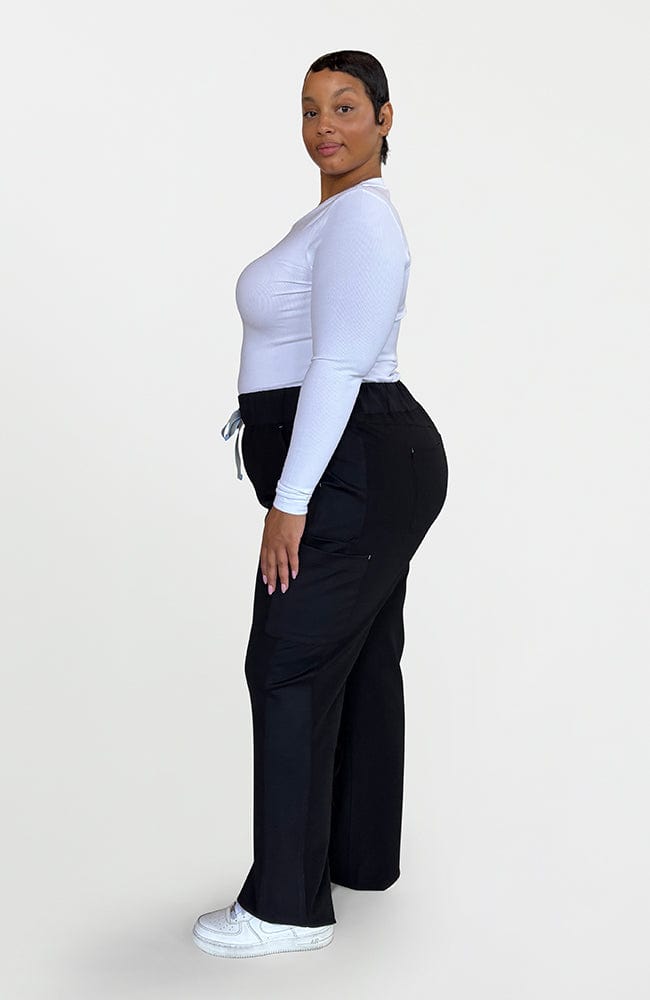 Curve District High Waisted 8-Pocket CORE Scrub Pant in Black - DOLAN